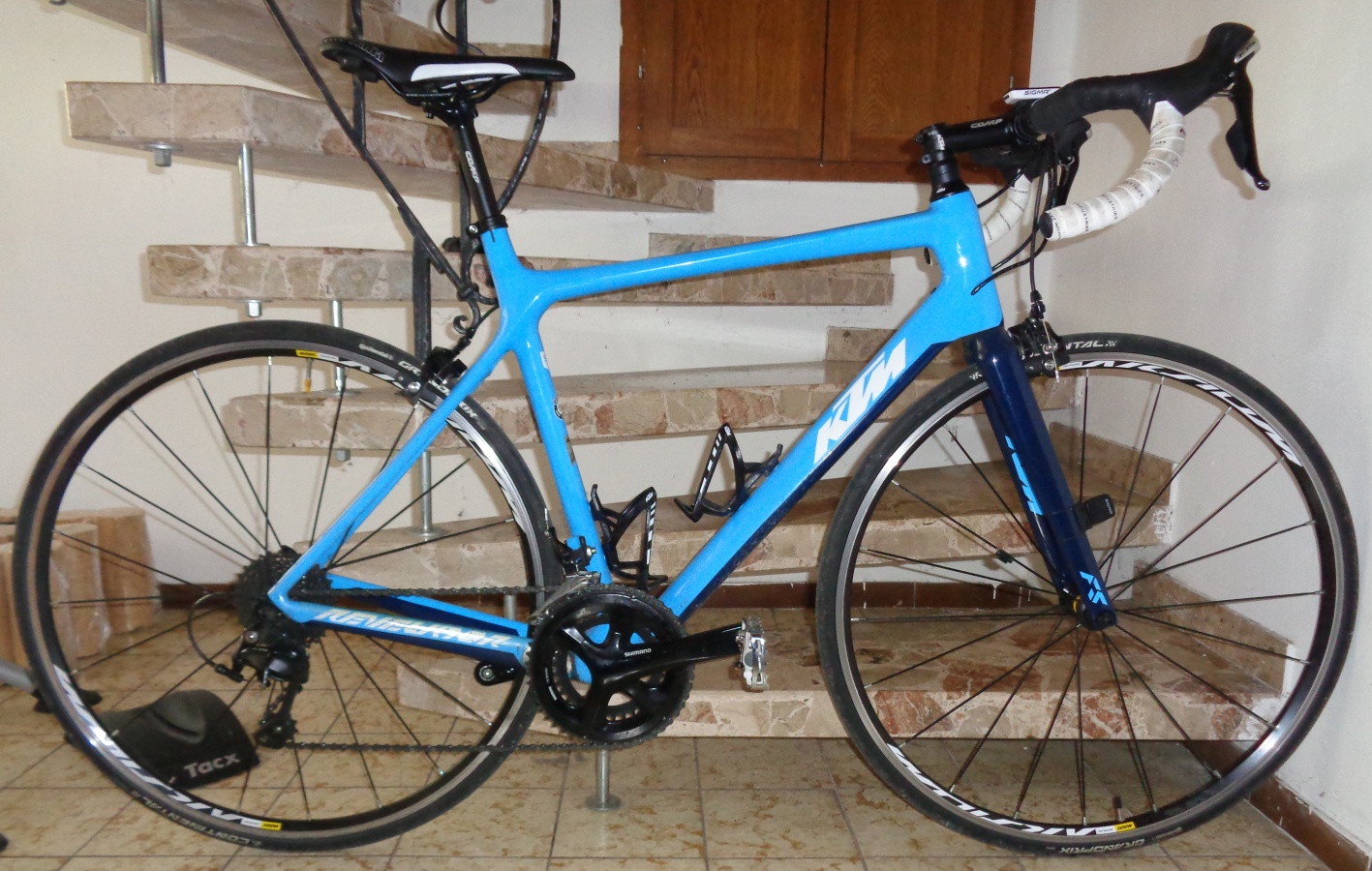 Klicke für grössere Ansicht KTM Revelator Alto 3300